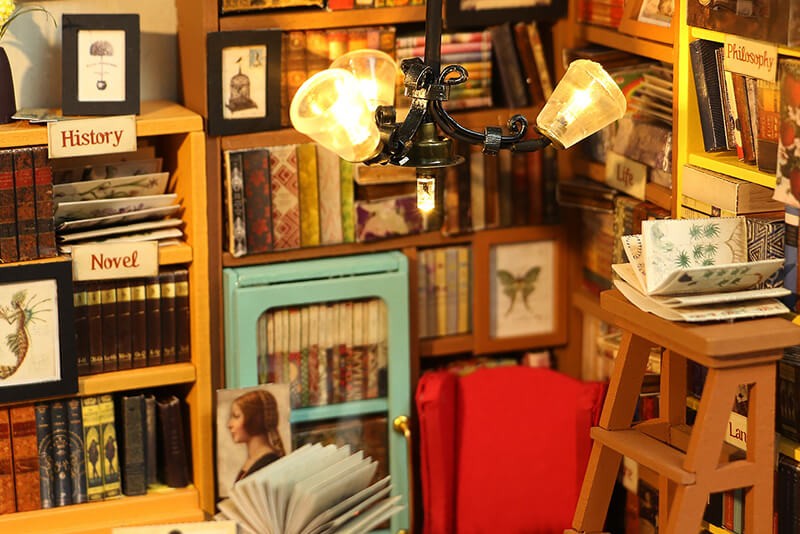 Maison de poupée Sam's Study Room