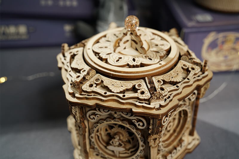 Boîte jardin secret musicale